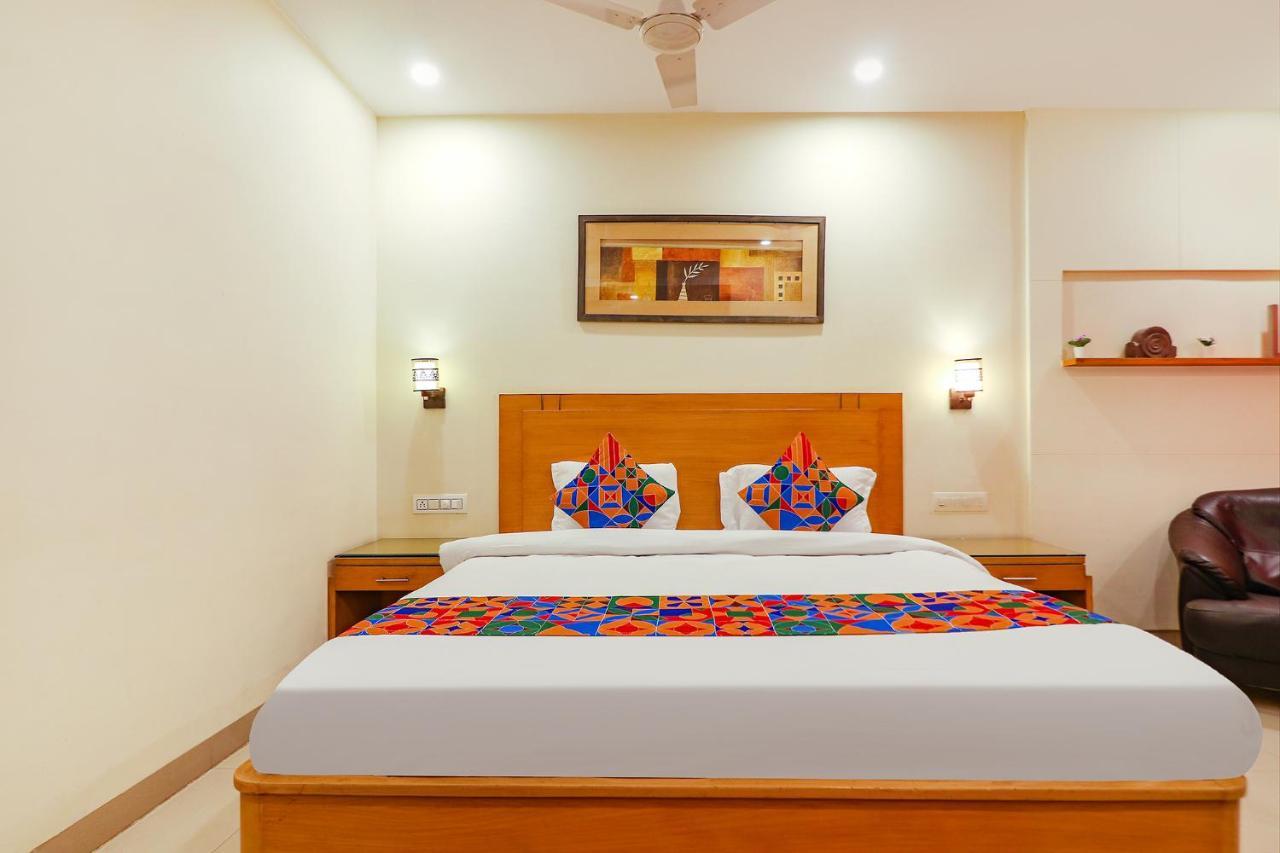 Fabhotel A&M - Nr Lv Prasad Institute, Banjara Hills Hyderabad Exterior photo
