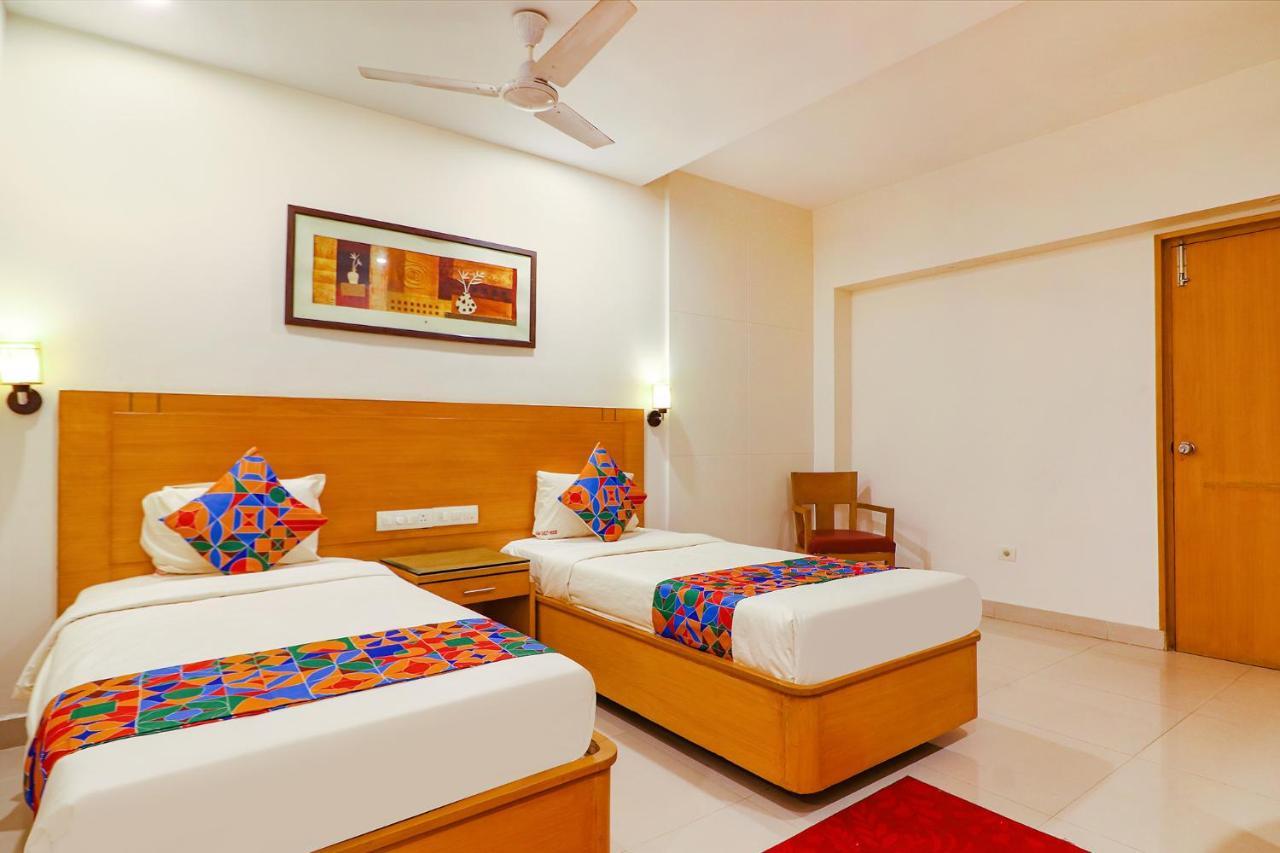 Fabhotel A&M - Nr Lv Prasad Institute, Banjara Hills Hyderabad Exterior photo